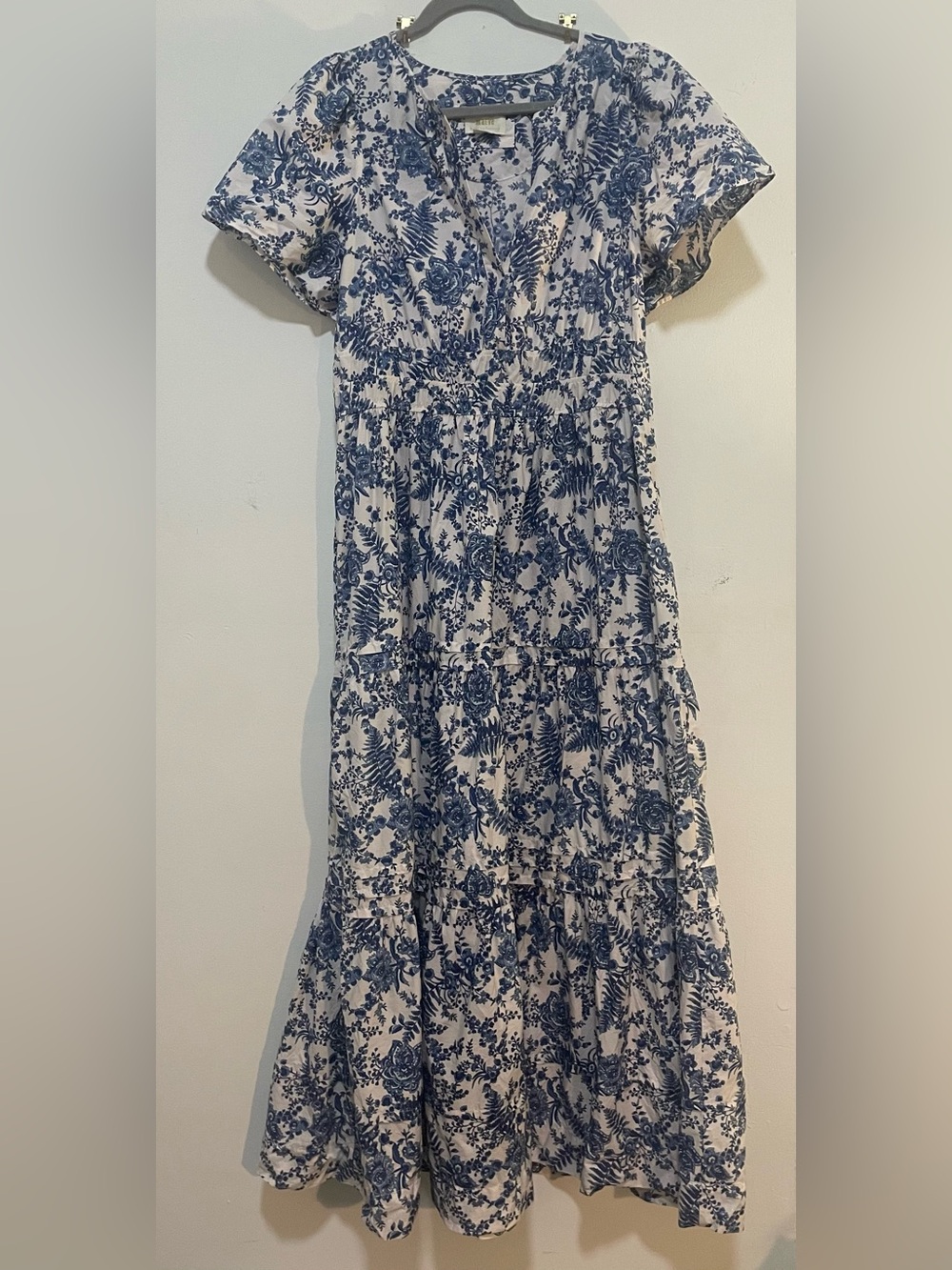 Anthropologie Maeve Somerset Tiered Maxi Dress Blue Floral L - Picture 2 of 5